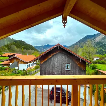 Alpen In Osterhofen - Berge, Ruhe & Apartamento Bayrischzell